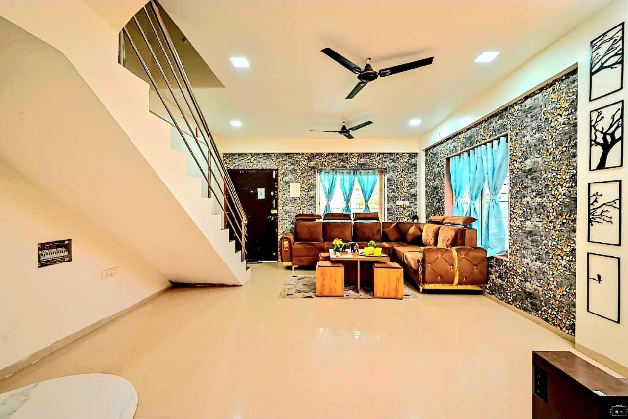 Ll Empyrean Stay Ll Airawat Villa Ll 2Bhk Ll Ac Ll Private Pool Ll Wifi Ll 로나발라 외부 사진